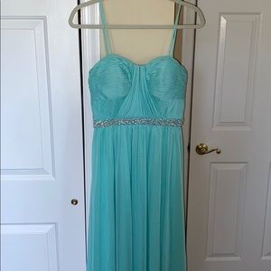 NWT CACHÉ long formal dress
